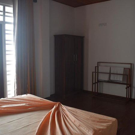 Hotel Ocean View Cottage Hikkaduwa Exterior foto