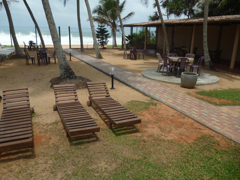 Hotel Ocean View Cottage Hikkaduwa Exterior foto