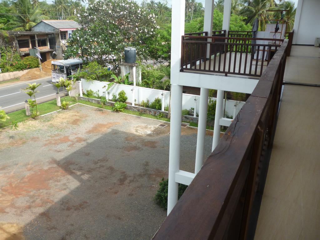 Hotel Ocean View Cottage Hikkaduwa Exterior foto