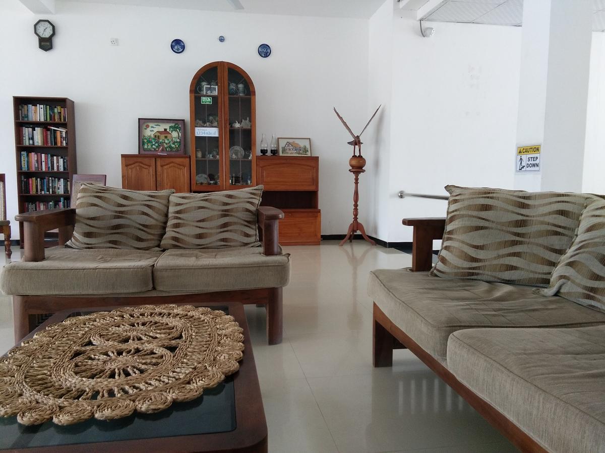 Hotel Ocean View Cottage Hikkaduwa Exterior foto