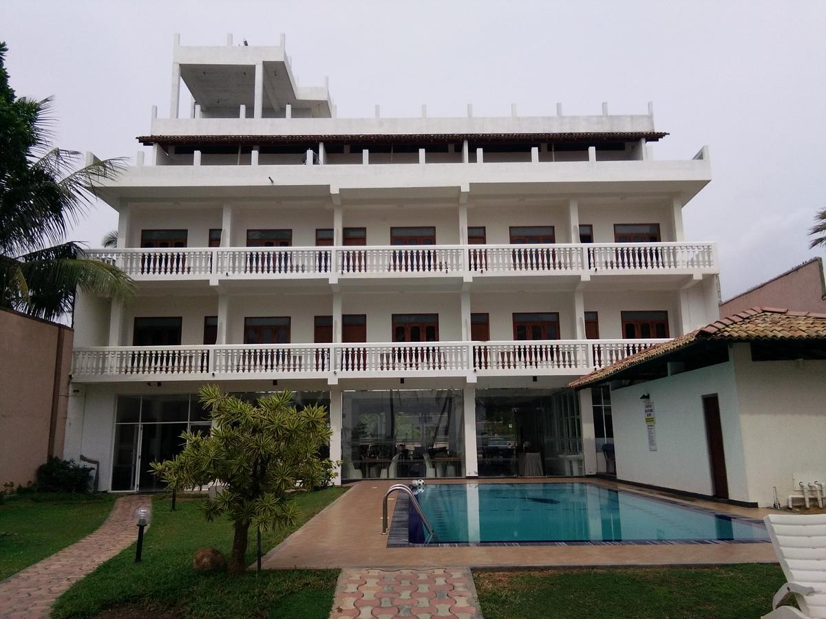 Hotel Ocean View Cottage Hikkaduwa Exterior foto