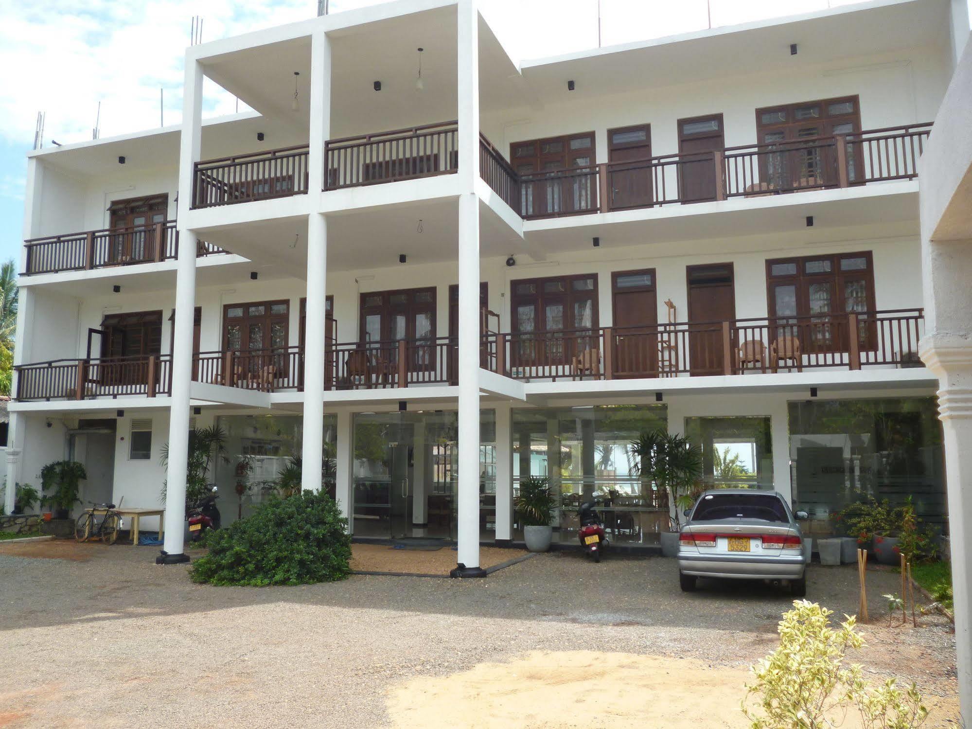 Hotel Ocean View Cottage Hikkaduwa Exterior foto
